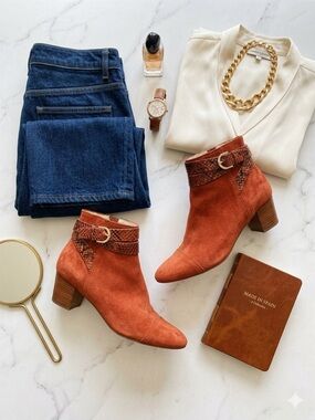 Zara Woman Burnt Orange Suede Ankle Boots w/ Snakeskin Straps -36 / 6 EUC
